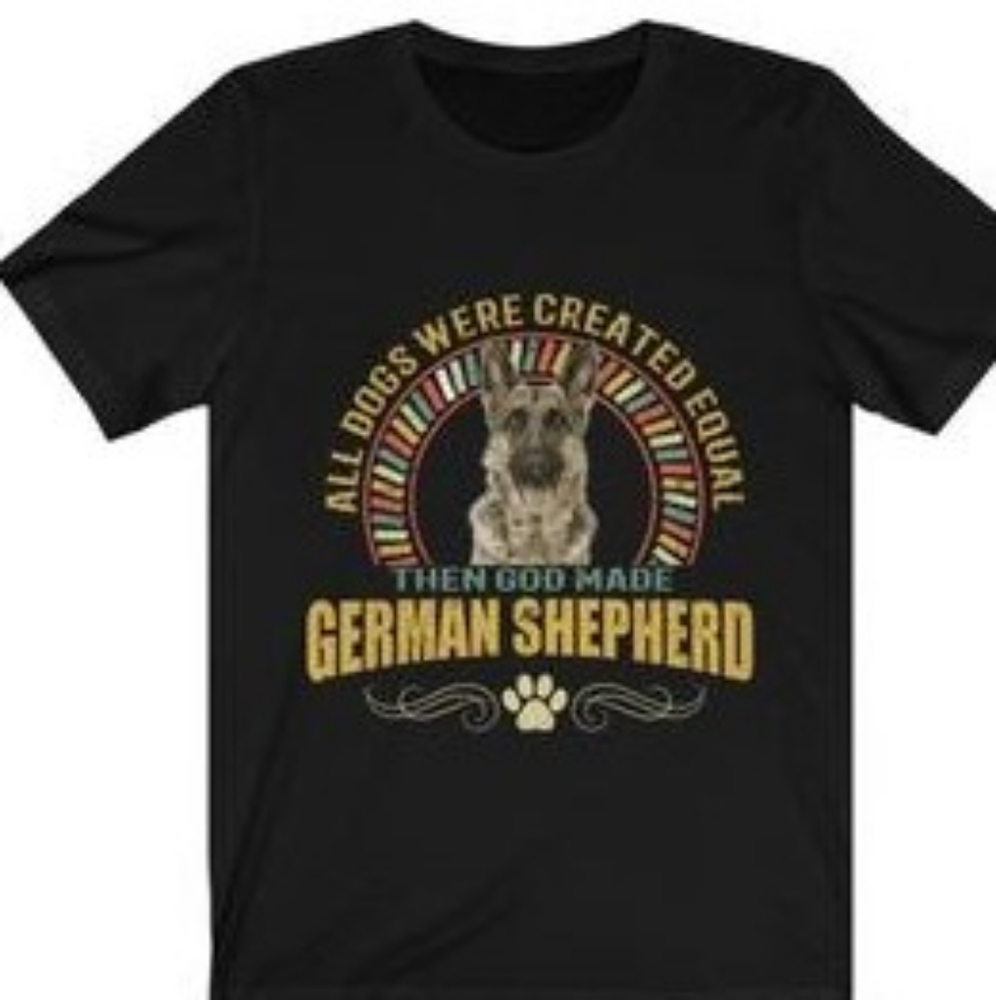 Graphic tees - Picture 7 of 8